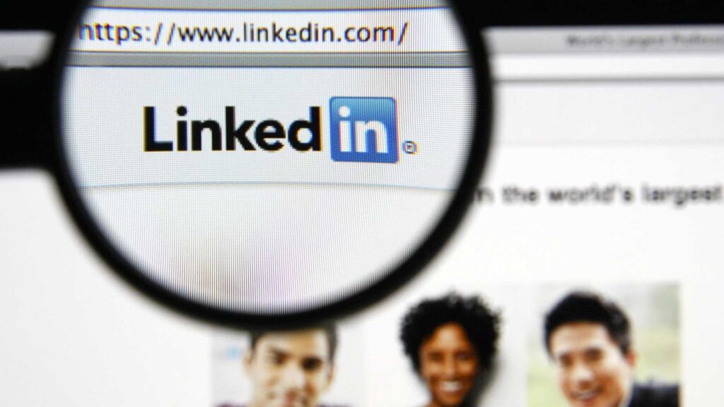 Mistakes You're Doing While Making Your LinkedIn